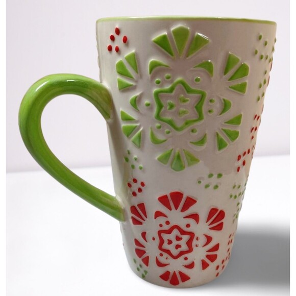 Temp-Tations by Tara Winter Garden 16 oz 5.5" Tall Handled Embossed Mug Cup - Picture 2 of 5